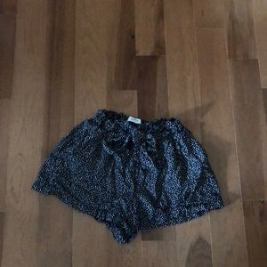 High rise flowy shorts